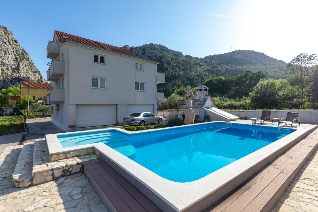 Apartments Bubalo Omiš Εξωτερικό φωτογραφία