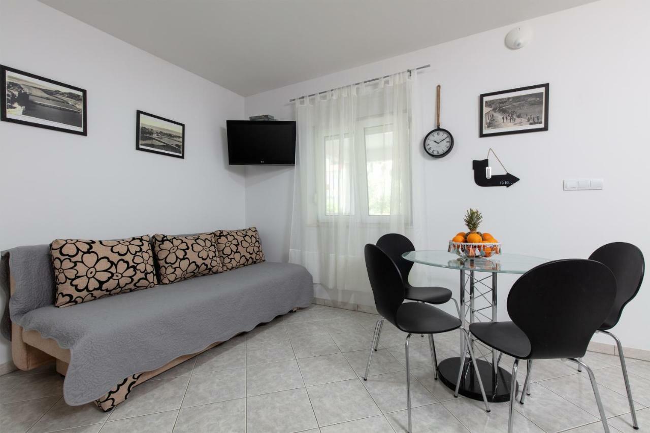 Apartments Bubalo Omiš Εξωτερικό φωτογραφία