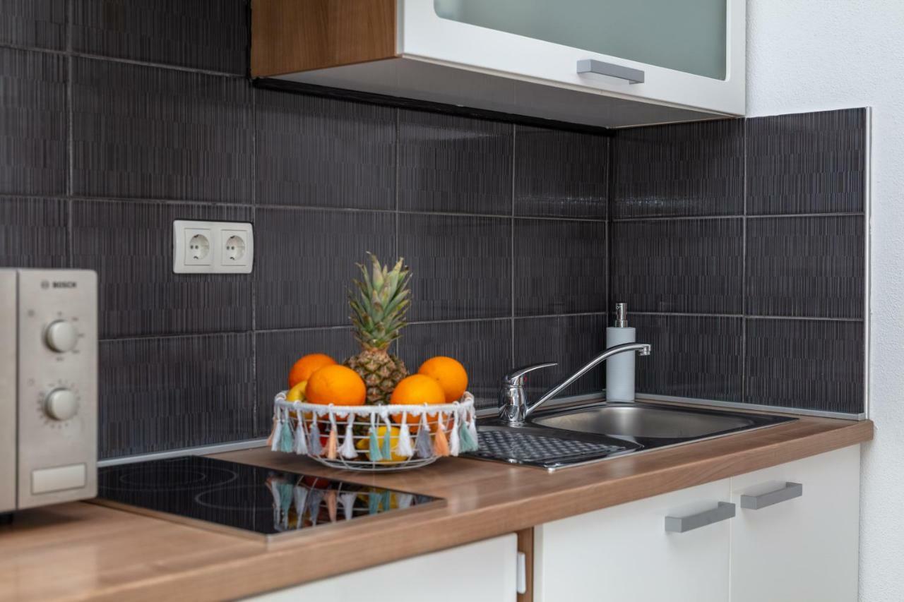 Apartments Bubalo Omiš Εξωτερικό φωτογραφία