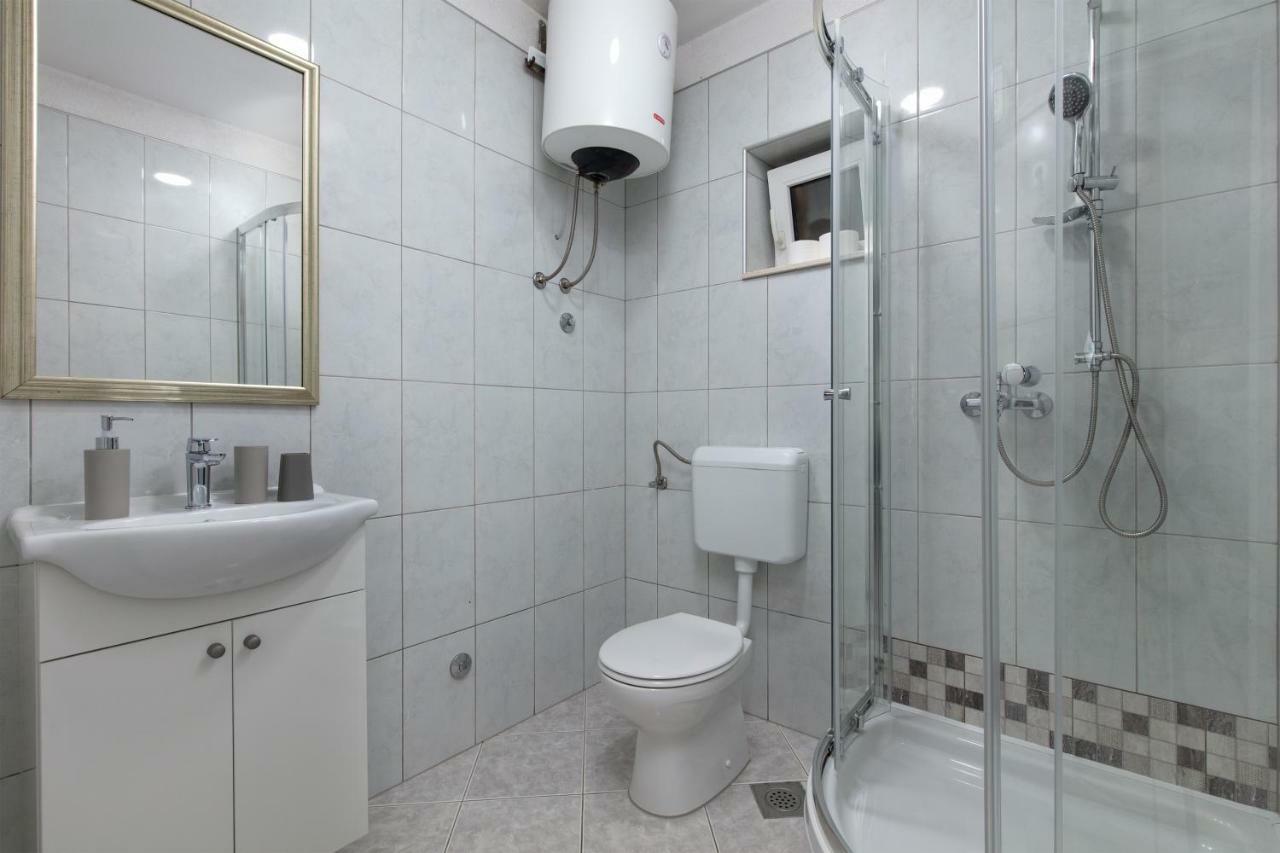 Apartments Bubalo Omiš Εξωτερικό φωτογραφία