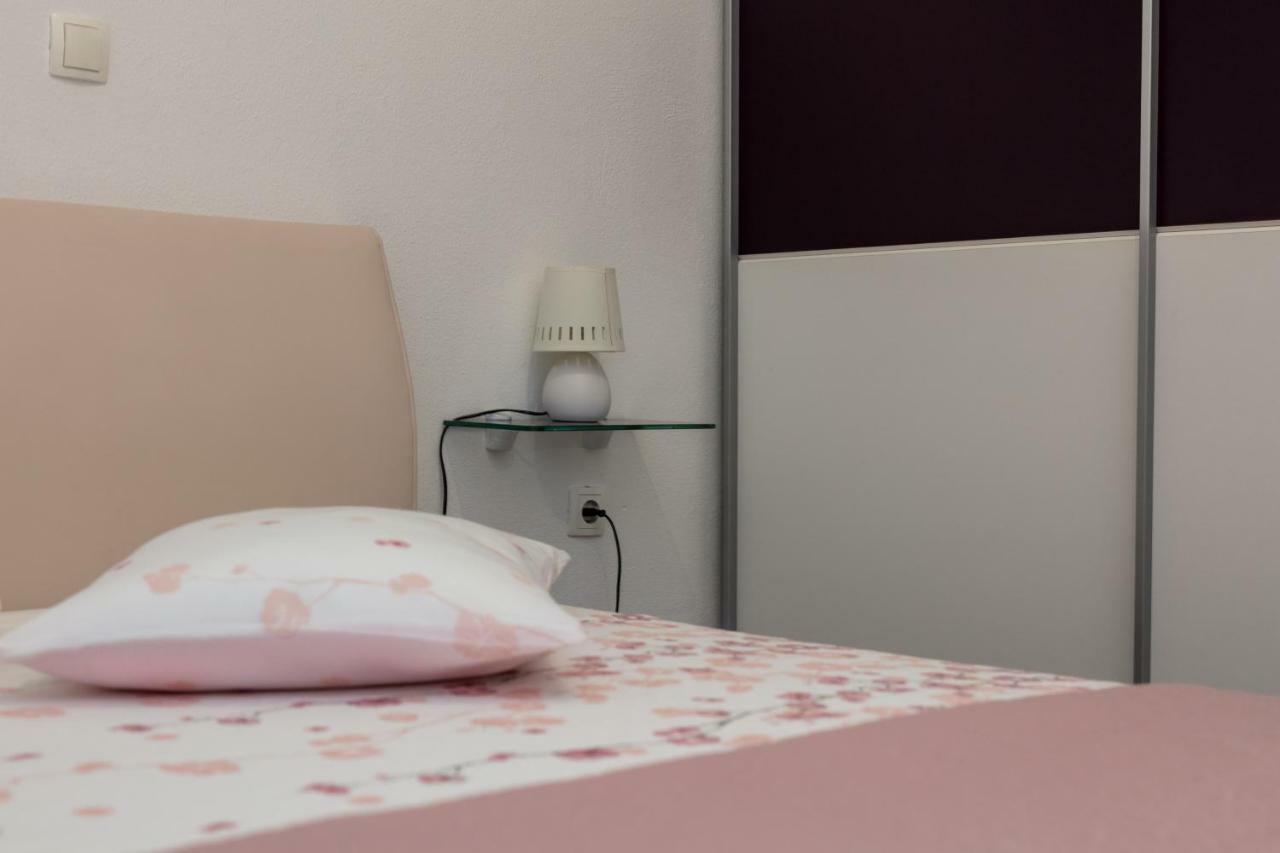 Apartments Bubalo Omiš Εξωτερικό φωτογραφία